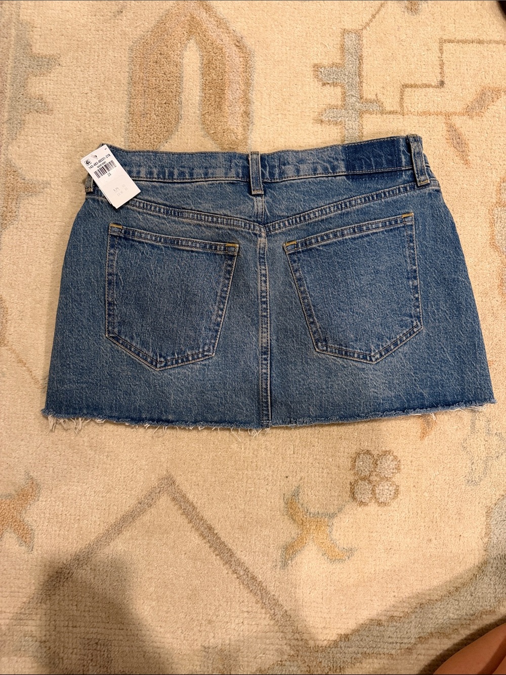 Abercrombie & Fitch Denim Mini Skort NWT - Picture 2 of 3